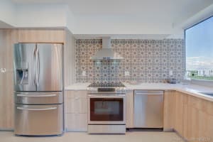 1541 Brickell Ave APT A1602, Miami, FL 33129, Sold 11/30/20