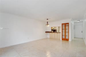 460 E 23rd St, Hialeah, FL 33013, Sold 02/19/21