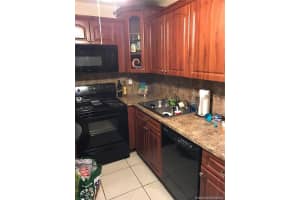 9150 Fontainebleau Blvd, Miami, FL 33172, Sold 01/19/21