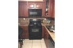 9150 Fontainebleau Blvd, Miami, FL 33172, Sold 01/19/21