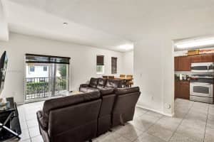 11501 NW 89th St, Doral, FL 33178, Sold 01/14/21