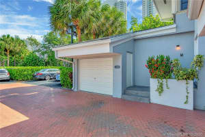 202 Poinciana Island Dr, Sunny Isles Beach, FL 33160, Sold 01/29/21