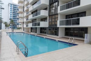 5757 Collins Ave # 305, Miami Beach, FL 33140, Sold 06/30/21