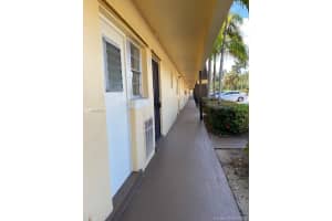 2880 NE 203rd St, Aventura, FL 33180, Sold 09/29/20