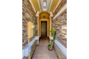 817 E Village Cir, Davie, FL 33325, Sold 12/04/20