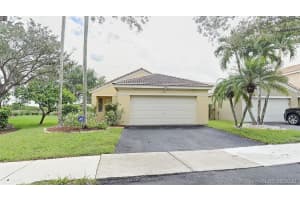 1521 Salerno Cir, Weston, FL 33327, Sold 11/02/20