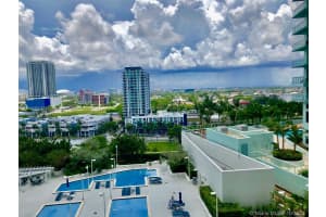 1800 N Bayshore Dr, Miami, FL 33132, Sold 12/02/20