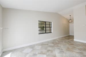 8260 SW 41st St, Davie, FL 33328, Sold 11/06/20