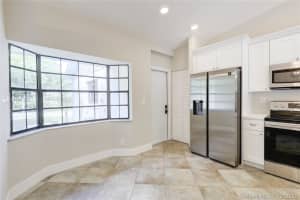 8260 SW 41st St, Davie, FL 33328, Sold 11/06/20