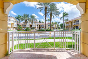8838 W Flagler St, Miami, FL 33174, Sold 11/12/20