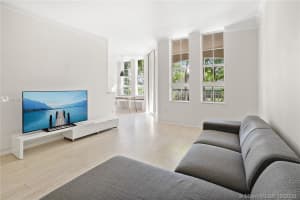 3001 NE 185th St, Aventura, FL 33180, Sold 01/11/21