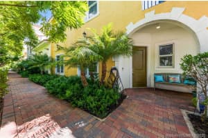 12457 NW 17th Manor, Pembroke Pines, FL 33028, Sold 12/02/20