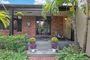 18100 Palm Point Dr, Jupiter, FL 33458, Sold 10/28/20