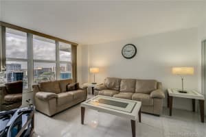 3800 S Ocean Dr, Hollywood, FL 33019, Sold 12/11/20