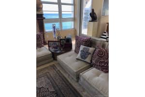 5660 Collins Ave #16b, Miami Beach, FL 33140, Sold 04/27/21