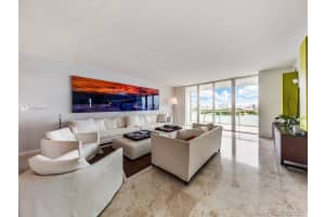 450 Alton Rd, Miami Beach, FL 33139, Sold 10/15/21