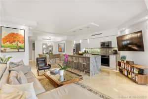 4775 Collins Ave, Miami Beach, FL 33140, Sold 03/15/21