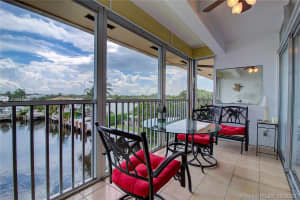 698 NE Spanish River Blvd, Boca Raton, FL 33431, Sold 10/25/20