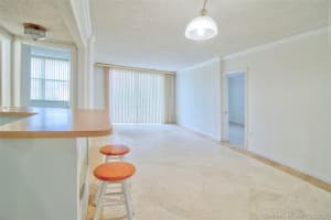 6701 NW 169th St APT B307, Hialeah, FL 33015, Sold 11/12/20