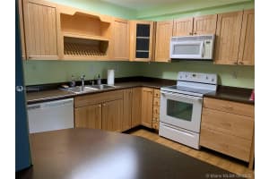 17157 SW 112th Ct # Ii2444, Miami, FL 33157, Sold 11/02/20