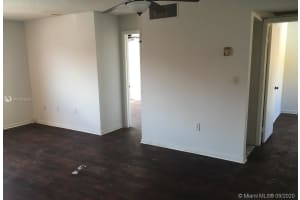 2735 W 62nd St, Hialeah, FL 33016, Sold 11/05/20