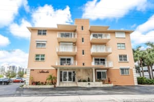 2710 S Ocean Dr, Hollywood, FL 33019, Sold 03/01/21