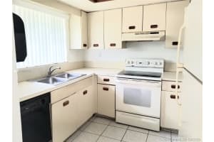 11183 NW 7th St, Miami, FL 33172, Sold 11/25/20