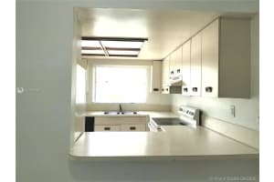 11183 NW 7th St, Miami, FL 33172, Sold 11/25/20