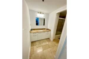 1581 Brickell Ave, Miami, FL 33129, Sold 03/04/21