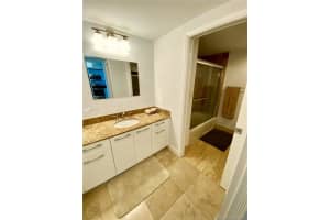 1581 Brickell Ave, Miami, FL 33129, Sold 03/04/21