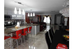 928 NE 27th Ave, Hallandale Beach, FL 33009, Sold 04/23/21