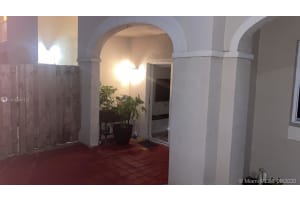 8740 NW 97th Ave, Doral, FL 33178, Sold 02/08/21