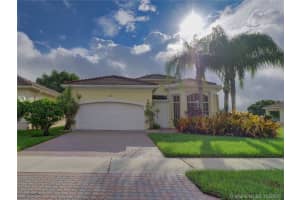 6198 SW 194th Ave, Fort Lauderdale, FL 33332, Sold 10/30/20