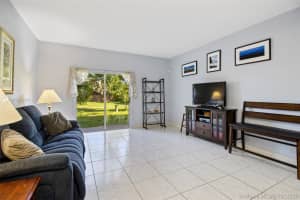 10018 Hammocks Blvd, Miami, FL 33196, Sold 11/12/20