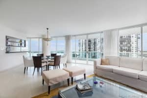 Add Building Entrance, 2127 Brickell Ave, Miami, FL 33129, Sold 11/16/20