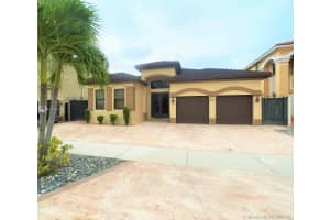 9085 NW 180th Terrace, Hialeah, FL 33018, Sold 12/03/20