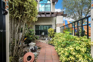 10110 SW 137th Ct, Miami, FL 33186, Sold 12/04/20