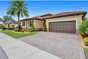 15413 SW 116th Terrace, Miami, FL 33196, Sold 04/08/21