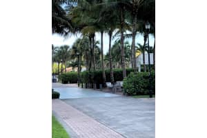 2401 Collins Ave, Miami Beach, FL 33140, Sold 11/09/20