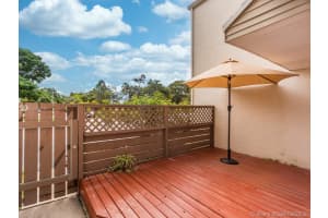 204 E Hemingway Cir, Margate, FL 33063, Sold 11/09/20