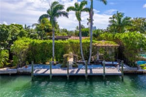 1401 22nd St, Miami Beach, FL 33140, Sold 12/14/20