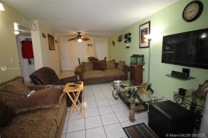 502 NW 87th Ave, Miami, FL 33172, Sold 03/05/21