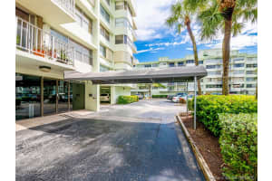 16546 NE 26th Ave #3j, North Miami Beach, FL 33160, Sold 03/31/21