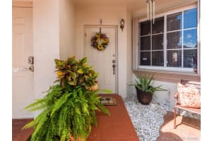 8366 NW 10th St #6b, Miami, FL 33126, Sold 12/22/20