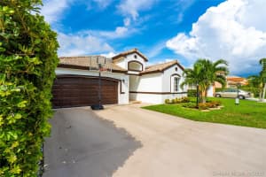 15867 SW 85th Ln, Miami, FL 33193, Sold 01/04/21