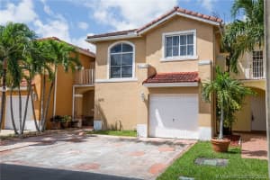 8670 SW 159th Pl, Miami, FL 33193, Sold 12/04/20