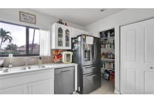 19531 Cypress Ct E, Hialeah, FL 33015, Sold 12/14/20