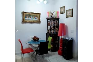 5810 W 18th Ln, Hialeah, FL 33012, Sold 12/04/20