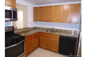 6900 N Kendall Dr APT A208, Pinecrest, FL 33156, Sold 12/31/20