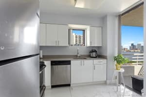 3300 NE 192 St, Aventura, FL 33180, Sold 03/29/21